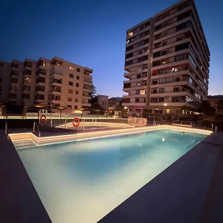 La Nogalera Ubicacion Piscinas Ocio Playa Bajondillo A 3 Min Torremolinos